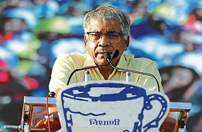 Vanchit bahujan aaghadi Preparing for all the seats in the state! | राज्यातील सर्व जागांवर लढण्याची ‘वंचित’ची तयारी! Vanchit bahujan aaghadi Preparing for all the seats in the state! | राज्यातील सर्व जागांवर लढण्याची ‘वंचित’ची तयारी!