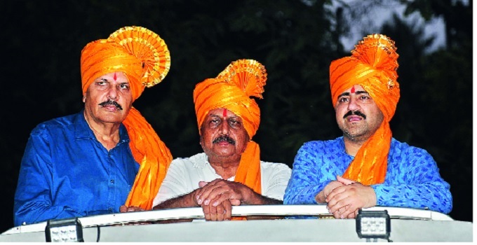 The martyrdom of the martyrdom in the youth is remarkable: the descendants of revolutionaries in Kolhapur | युवकांत शहिदांचा आदर्श कौतुकास्पद : क्रांतिकारकांचे वंशज कोल्हापुरात