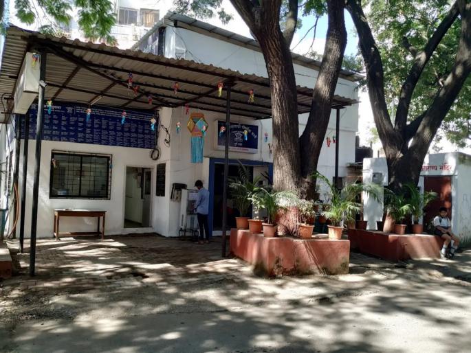 goons arrested who had been harassing the police for three years after the MCOCA action Warje Malwadi police take action | मकोका कारवाईनंतर तीन वर्ष पोलिसांना गुंगारा देणारा सराईत गजाआड; वारजे माळवाडी पोलिसांची कारवाई goons arrested who had been harassing the police for three years after the MCOCA action Warje Malwadi police take action | मकोका कारवाईनंतर तीन वर्ष पोलिसांना गुंगारा देणारा सराईत गजाआड; वारजे माळवाडी पोलिसांची कारवाई