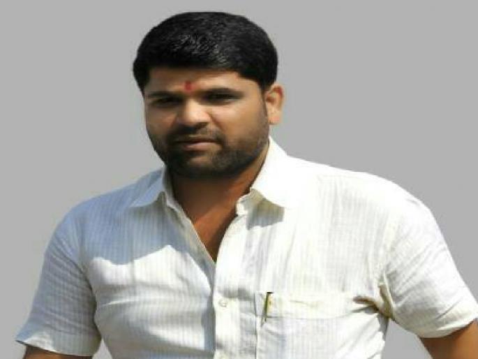 Sandhan in the murder case of Sandeep Wark murder: The Bench order for independent witnesses of independent witnesses | संदीप वराळ हत्या प्रकरणास कलाटणी : साक्षीदारांची स्वतंत्र चौकशी करण्याचे खंडपीठाचे आदेश Sandhan in the murder case of Sandeep Wark murder: The Bench order for independent witnesses of independent witnesses | संदीप वराळ हत्या प्रकरणास कलाटणी : साक्षीदारांची स्वतंत्र चौकशी करण्याचे खंडपीठाचे आदेश