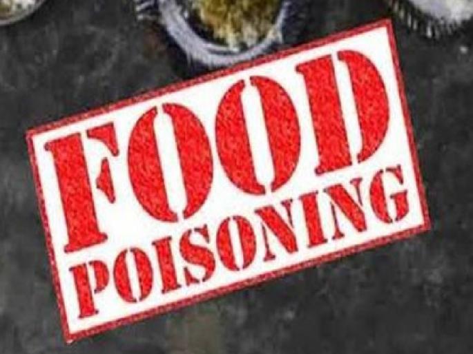 50 people in Vaduz and Mandve fell ill after eating bread made from wheat flour from local shops | वरीच्या भाकरी खाल्ल्याने ५० जणांना विषबाधा, सातारा जिल्ह्यातील घटना