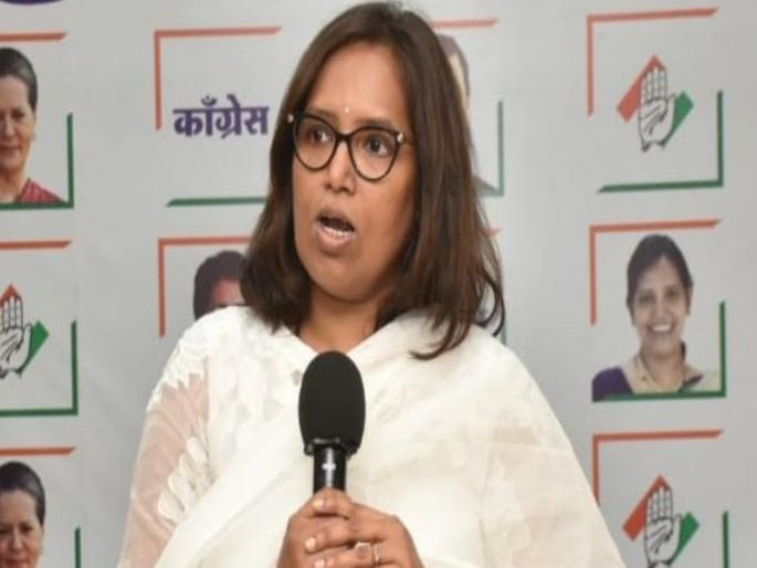 BJP plan to implement its agenda of communal and religious hatred says Varsha Gaikwad | धार्मिक द्वेषाचा अजेंडा राबवण्याचा डाव, सणातही समाजामध्ये द्वेष पसरविण्याचे काम : वर्षा गायकवाड
