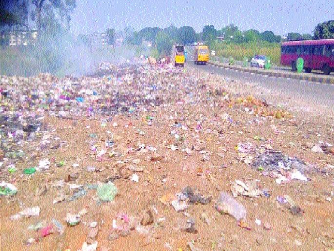 Wadekar breathed his breath due to poor planning | ढिसाळ नियोजनामुळे वाडेकरांचा श्वास कोंडतोय Wadekar breathed his breath due to poor planning | ढिसाळ नियोजनामुळे वाडेकरांचा श्वास कोंडतोय