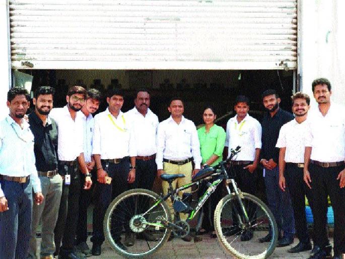 Nano Bike Over 70 liter | लिटरमागे ७० चा एव्हरेज देणारी नॅनो बाइक Nano Bike Over 70 liter | लिटरमागे ७० चा एव्हरेज देणारी नॅनो बाइक