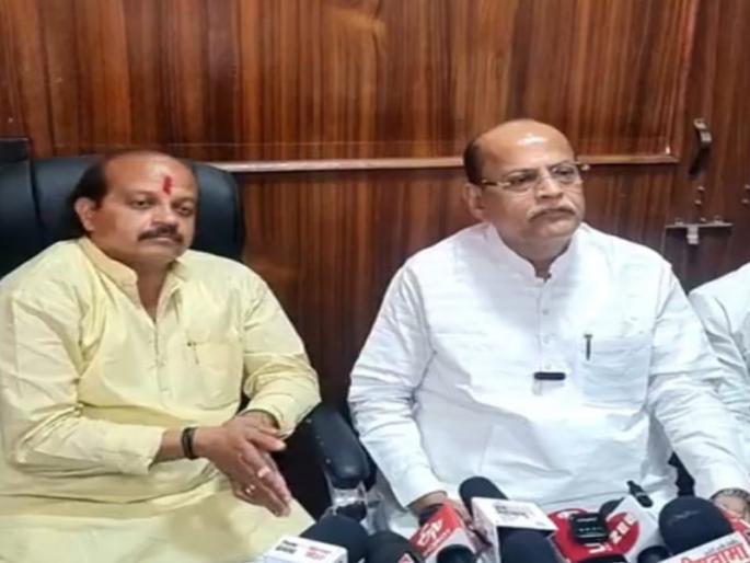 Offer from Congress to Vasant More Mohan Joshi met in Pune | Video: वसंत मोरेंना काँग्रेसकडून ऑफर; पुण्यात मोहन जोशींनी घेतली भेट Offer from Congress to Vasant More Mohan Joshi met in Pune | Video: वसंत मोरेंना काँग्रेसकडून ऑफर; पुण्यात मोहन जोशींनी घेतली भेट