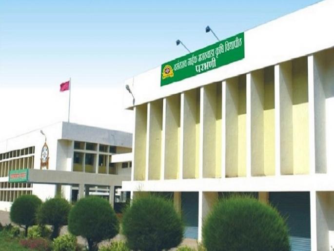 loop wholes in Job recruitment in Parbhani Agricultural University; Information about the legislative council of the Agriculture Ministers | परभणी कृषी विद्यापीठात नोकर भरतीत त्रुटी; कृषिमंत्र्यांची विधानपरिषदेत माहिती