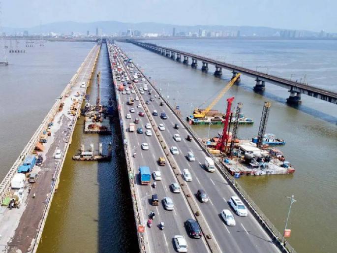 Work on third bridge over Vashi creek Minister Dadaji Bhuse set the date of 2024! | वाशी खाडीवर तिसऱ्या पुलाचे काम; मंत्री दादाजी भुसे यांनी काढला २०२४ चा मुहूर्त! Work on third bridge over Vashi creek Minister Dadaji Bhuse set the date of 2024! | वाशी खाडीवर तिसऱ्या पुलाचे काम; मंत्री दादाजी भुसे यांनी काढला २०२४ चा मुहूर्त!