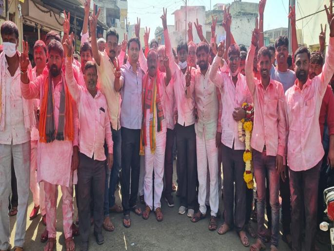 Nagar Panchayat Election Result 2022: BJP seizes power from Shiv Sena in Vashi; Gained a majority in a close contest | Nagar Panchayat Election Result 2022: वाशीत भाजपचा शिवसेनेला दणका; सत्ता खेचून आणत मिळवले बहुमत