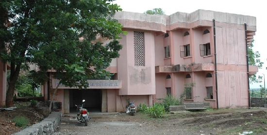 Students protest against Home DBT | विद्यार्थ्यांचा विरोध मात्र गृहपाल ‘डीबीटी’साठी आग्रही Students protest against Home DBT | विद्यार्थ्यांचा विरोध मात्र गृहपाल ‘डीबीटी’साठी आग्रही