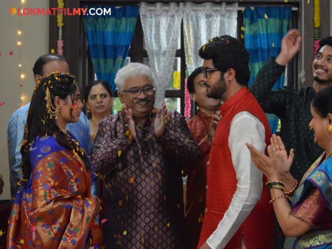 Exciting twist in 'Punha Kartavya Aahe', Vasundhara's family, Jayashree's ultimatum to Akash | 'पुन्हा कर्तव्य आहे'मध्ये उत्कंठावर्धक वळण, वसुंधरा की कुटुंब; जयश्रीचं आकाशला अल्टिमेटम Exciting twist in 'Punha Kartavya Aahe', Vasundhara's family, Jayashree's ultimatum to Akash | 'पुन्हा कर्तव्य आहे'मध्ये उत्कंठावर्धक वळण, वसुंधरा की कुटुंब; जयश्रीचं आकाशला अल्टिमेटम