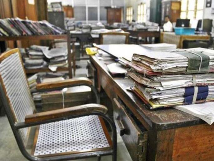 Recovery of stuck on 50 per cent: The condition of the four arms of Nandurbar | 50 टक्क्यांवरच अडकली वसुली : नंदुरबारातील चार पालिकांची स्थिती Recovery of stuck on 50 per cent: The condition of the four arms of Nandurbar | 50 टक्क्यांवरच अडकली वसुली : नंदुरबारातील चार पालिकांची स्थिती