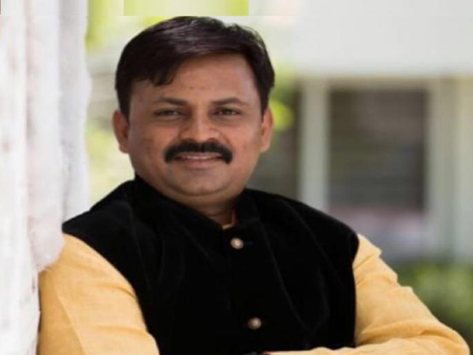 A person from Pune died suspiciously at a lodging in Vadgaon near Wathar Kolhapur | लॉजच्या खोलीत पुण्याच्या व्यक्तीचा संशयास्पद मृत्यू, कोल्हापुरातील वाठार येथील प्रकार A person from Pune died suspiciously at a lodging in Vadgaon near Wathar Kolhapur | लॉजच्या खोलीत पुण्याच्या व्यक्तीचा संशयास्पद मृत्यू, कोल्हापुरातील वाठार येथील प्रकार