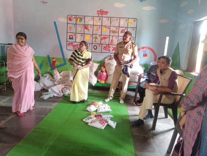 G.P. Sudden visits of CEOs and officers-employees became alert | जि.प. सीईओंच्या आकस्मिक भेटी अन् अधिकारी-कर्मचारी झाले सतर्क G.P. Sudden visits of CEOs and officers-employees became alert | जि.प. सीईओंच्या आकस्मिक भेटी अन् अधिकारी-कर्मचारी झाले सतर्क