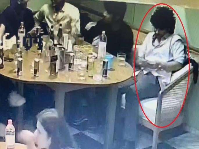 A month passes with this amount of money; 'Bala' blew 48 thousand in 2 hours at the party | Pune Porsche Accident: एवढ्या पैशात महिना जातो; ‘बाळा’ ने पार्टीत २ तासांत उडवले ४८ हजार A month passes with this amount of money; 'Bala' blew 48 thousand in 2 hours at the party | Pune Porsche Accident: एवढ्या पैशात महिना जातो; ‘बाळा’ ने पार्टीत २ तासांत उडवले ४८ हजार