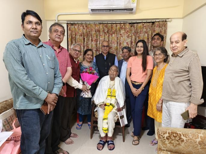 Sahitya Akademi's highest honor to Ved Rahi | वेद राही यांना साहित्य अकादमीचा सर्वोच्च सन्मान Sahitya Akademi's highest honor to Ved Rahi | वेद राही यांना साहित्य अकादमीचा सर्वोच्च सन्मान
