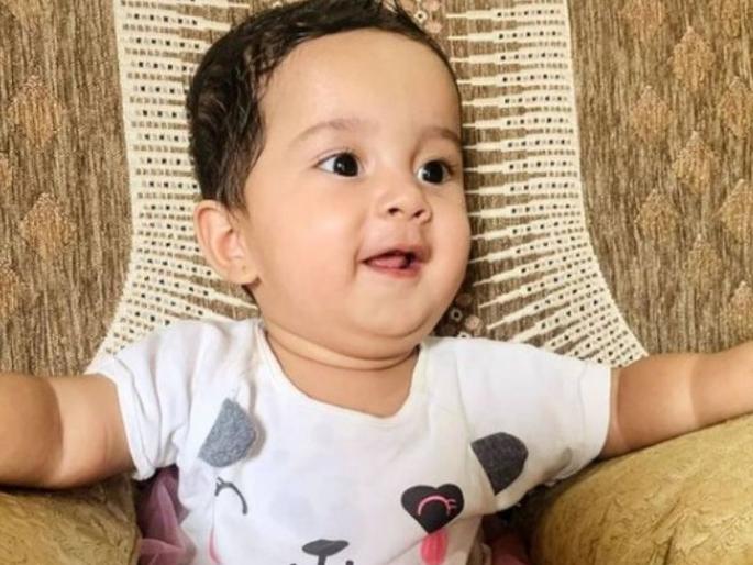 11 month old Vedika to be injected with Zolgensma worlds most expensive drug | 11 महिन्यांच्या वेदिकाच्या दुर्मिळ आजारावर अखेर उपचार शक्य; दिलं जाणार जगातलं सर्वात महागडं औषध 11 month old Vedika to be injected with Zolgensma worlds most expensive drug | 11 महिन्यांच्या वेदिकाच्या दुर्मिळ आजारावर अखेर उपचार शक्य; दिलं जाणार जगातलं सर्वात महागडं औषध