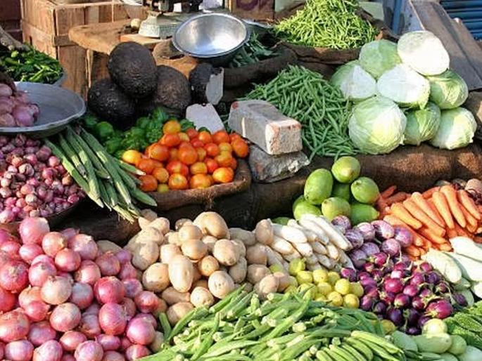 Vegetable drought: Farsabi, peas along with dodka Rs 160 per kg, guar, sevgya also crossed 100 | भाजीपाल्याचा दुष्काळ: फरसबी, वाटाण्यासह दोडका १६० रुपये किलो, गवार, शेवग्यानेही ओलांडली शंभरी Vegetable drought: Farsabi, peas along with dodka Rs 160 per kg, guar, sevgya also crossed 100 | भाजीपाल्याचा दुष्काळ: फरसबी, वाटाण्यासह दोडका १६० रुपये किलो, गवार, शेवग्यानेही ओलांडली शंभरी