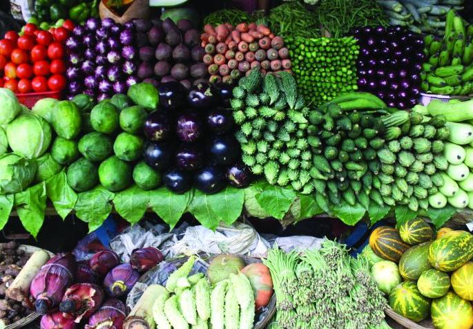 Vegetable prices fell in Nagpur during the week | नागपुरात आठवड्यात उतरले भाज्यांचे भाव