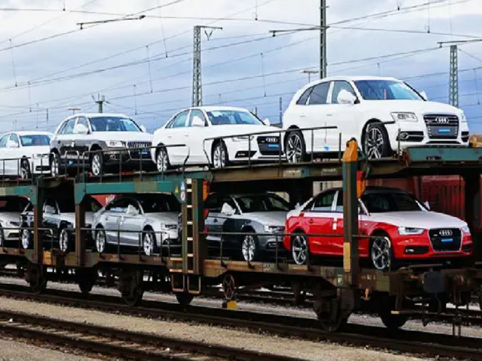 30 thousand vehicles will be transported by rail from Chhatrapati Sambhajinagar | छत्रपती संभाजीनगरातून ३० हजार वाहनांची रेल्वेने होणार देशभर वाहतूक 30 thousand vehicles will be transported by rail from Chhatrapati Sambhajinagar | छत्रपती संभाजीनगरातून ३० हजार वाहनांची रेल्वेने होणार देशभर वाहतूक