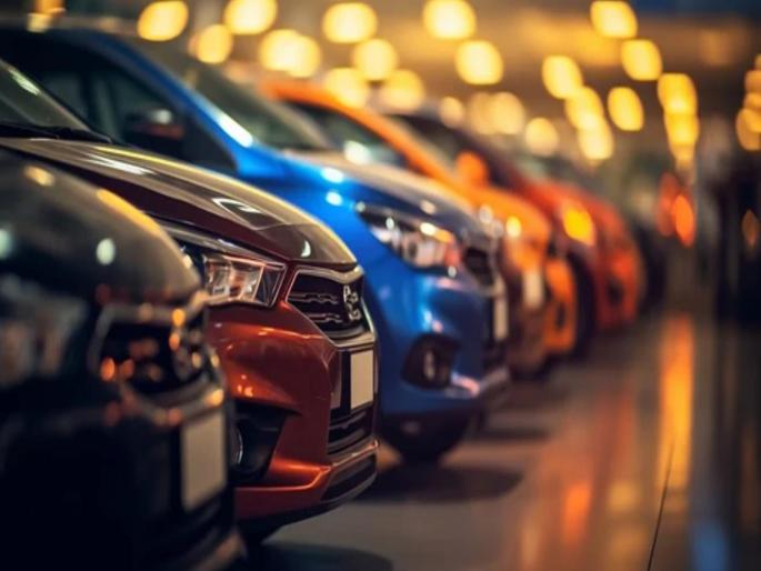 in mumbai new 28 thousand vehicles on road rto received 275 crores sales increased by about 10.14 percent compared to last year | नवी २८ हजार वाहने रस्त्यावर, आरटीओला मिळाले २७५ कोटी; यंदा १०.१४ टक्क्यांनी विक्री वाढली in mumbai new 28 thousand vehicles on road rto received 275 crores sales increased by about 10.14 percent compared to last year | नवी २८ हजार वाहने रस्त्यावर, आरटीओला मिळाले २७५ कोटी; यंदा १०.१४ टक्क्यांनी विक्री वाढली