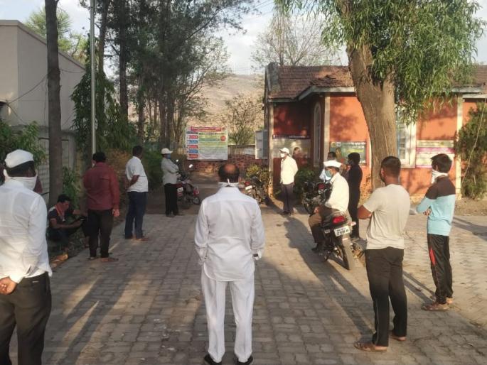 20 Health Committee six hours waiting for the ambulance | सर्दी, खोकला आला म्हणून फोन केला... मात्र सहा तासाने आली रुग्णवाहिका... आणि 20 Health Committee six hours waiting for the ambulance | सर्दी, खोकला आला म्हणून फोन केला... मात्र सहा तासाने आली रुग्णवाहिका... आणि