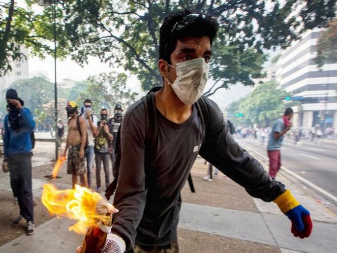 Reasons behind unrest In Venezuela | व्हेनेझुएलाची स्थिती का बिघडली? Reasons behind unrest In Venezuela | व्हेनेझुएलाची स्थिती का बिघडली?