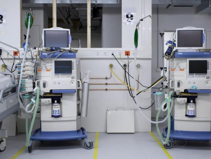 CoronaVirus News: Pune city gets 58 ventilators bad conditions from PM Care | CoronaVirus News : पुणे शहराला पीएम केअरमधून मिळालेले ५८ व्हेंटिलेटर खराब! 