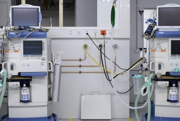 40 ventilators in Akola GMC not use due to lack of manpower! | अकोला जीएमसीत मनुष्यबळाअभावी ४० व्हेंटिलेटर पडून! 40 ventilators in Akola GMC not use due to lack of manpower! | अकोला जीएमसीत मनुष्यबळाअभावी ४० व्हेंटिलेटर पडून!