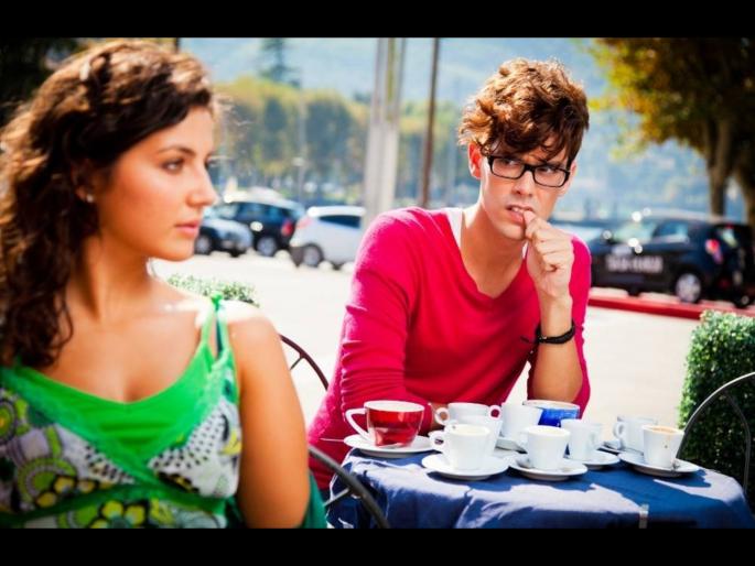 Relationship Tips : Gynophobia meaning beautiful women phobia or caligynephobia venustraphobia | सुंदर तरूणीला बघून भीती वाटते? मग तुम्ही या आजाराचे असू शकता शिकार Relationship Tips : Gynophobia meaning beautiful women phobia or caligynephobia venustraphobia | सुंदर तरूणीला बघून भीती वाटते? मग तुम्ही या आजाराचे असू शकता शिकार