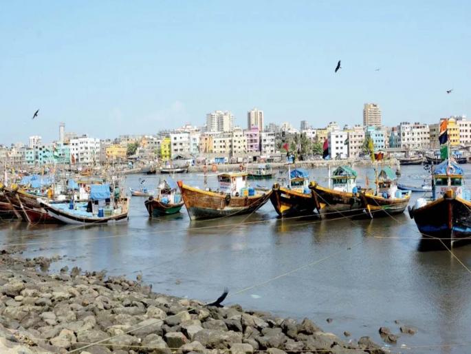 a modern fishing harbor in versova proposal submitted by mmb to government in mumbai | वर्सोव्यात आधुनिक फिशिंग हार्बर; एमएमबीकडून प्रस्ताव सरकारकडे सादर a modern fishing harbor in versova proposal submitted by mmb to government in mumbai | वर्सोव्यात आधुनिक फिशिंग हार्बर; एमएमबीकडून प्रस्ताव सरकारकडे सादर