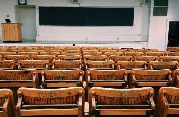 Virtual Classroom in 725 Primary, Secondary Schools in the State! | राज्यातील ७२५ प्राथमिक, माध्यमिक शाळांमध्ये व्हर्च्युअल क्लासरूम! Virtual Classroom in 725 Primary, Secondary Schools in the State! | राज्यातील ७२५ प्राथमिक, माध्यमिक शाळांमध्ये व्हर्च्युअल क्लासरूम!