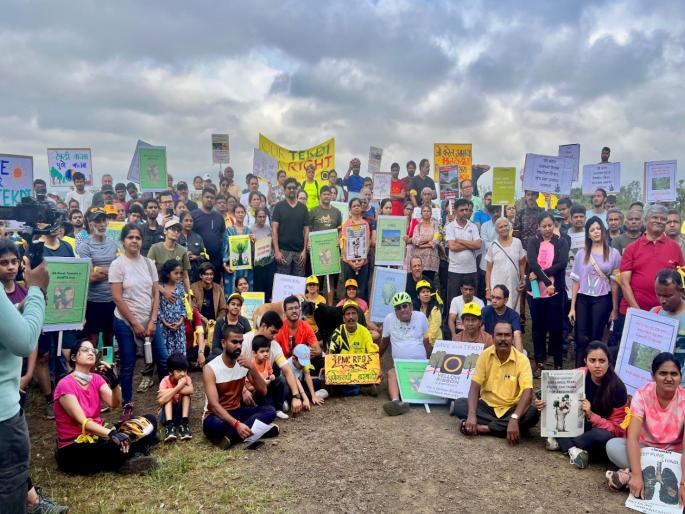 Save the hills vote only The determination of hill lovers in Pune | टेकड्या वाचवा, तरच मत देऊ ! पुण्यातील टेकडी प्रेमींचा निर्धार Save the hills vote only The determination of hill lovers in Pune | टेकड्या वाचवा, तरच मत देऊ ! पुण्यातील टेकडी प्रेमींचा निर्धार