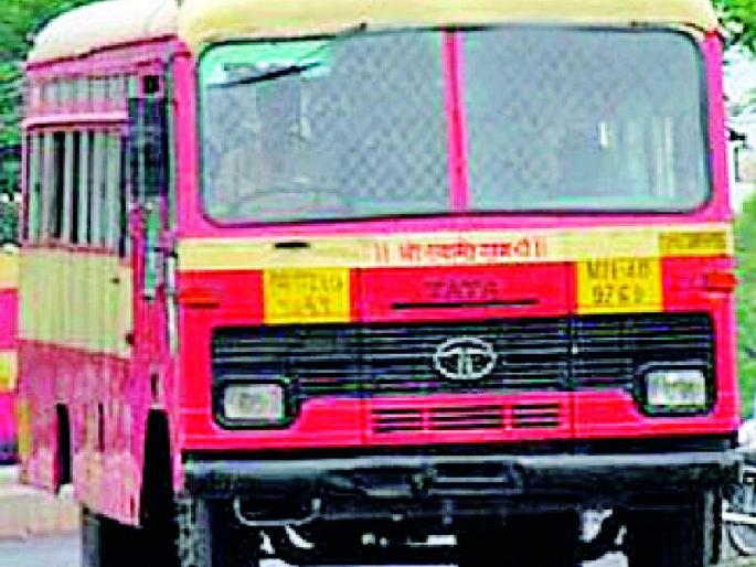 st workers strike is became historic | ‘एसटी’चा संप ऐतिहासिक ठरतोय.. st workers strike is became historic | ‘एसटी’चा संप ऐतिहासिक ठरतोय..