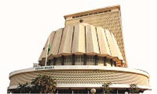 Where is the loan of two and half lakh crore rupees taken by the BJP government? Shashikant Shinde; Government, Dhyaware, during the session on electricity, health issues | भाजप सरकारने काढलेले अडीच लाख कोटींचे कर्ज गेले कुठे ? शशिकांत शिंदे; वीज, आरोग्याच्या प्रश्नावरून अधिवेशनात सरकार धारेवर