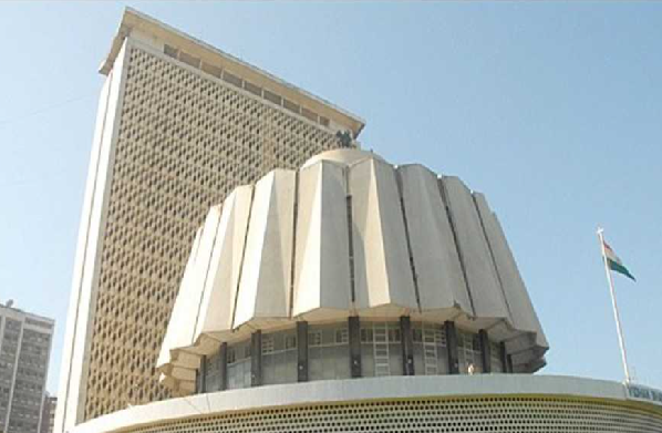 Graduate constituency elections; Significance of Solapurkar's role in Sanglikar's struggle | पदवीधर मतदारसंघ निवडणूक; सांगलीकरांच्या लढतीत सोलापूरकरांच्या भूमिकेला महत्त्व