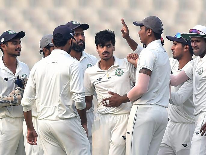 Ranji 2017: Vidarbha will be a history, a strong grip on the final match | रणजी 2017 : विदर्भ घडवणार इतिहास, अंतिम सामन्यावर मजबूत पकड 