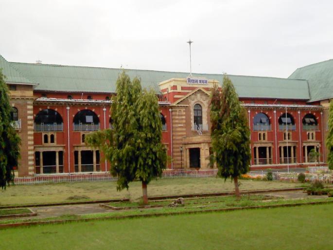 maharashtra winter session 2022 vidarbha issue remained covered in opposition and rulers dispute | विरोधक-सत्ताधाऱ्यांच्या सामन्यात ‘विदर्भ’ झाकोळला; मुद्दे रेटून धरण्यात आमदार कमी पडले! maharashtra winter session 2022 vidarbha issue remained covered in opposition and rulers dispute | विरोधक-सत्ताधाऱ्यांच्या सामन्यात ‘विदर्भ’ झाकोळला; मुद्दे रेटून धरण्यात आमदार कमी पडले!