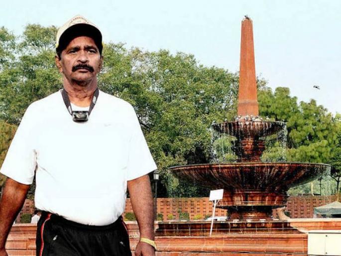 Bharat Vicharan to understand true India - Resolutions of senior citizens of Dombivli Vidyadhar | खरा भारत समजण्यासाठी पायी भारतभ्रमण- डोंबिवलीचे ज्येष्ठ नागरिक विद्याधर भुस्कुटे यांचा संकल्प Bharat Vicharan to understand true India - Resolutions of senior citizens of Dombivli Vidyadhar | खरा भारत समजण्यासाठी पायी भारतभ्रमण- डोंबिवलीचे ज्येष्ठ नागरिक विद्याधर भुस्कुटे यांचा संकल्प