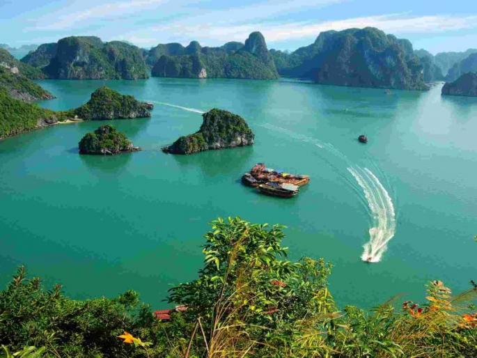 6 cheapest countries to travel from India | उन्हाळ्यात फिरायला जाण्यासाठी भारताजवळील स्वस्तात मस्त 6 देश 