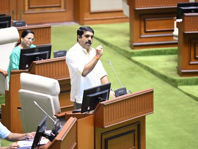 how will a goa govt without data end unemployment asked vijai sardesai | बेराजगारीचा डेटा नसलेले सरकार बेरोजगारी कशी संपविणार?