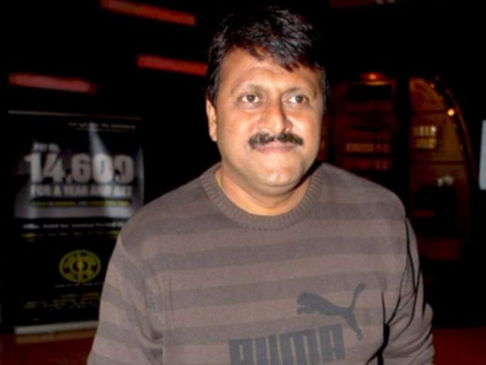 Vijay Patkar demands that theaters should continue if human machines are not to be used | मानवी यंत्रे करायची नसतील तर नाट्यगृहे सुरू राहावीत, विजय पाटकर यांची मागणी Vijay Patkar demands that theaters should continue if human machines are not to be used | मानवी यंत्रे करायची नसतील तर नाट्यगृहे सुरू राहावीत, विजय पाटकर यांची मागणी