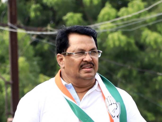 An indictable case against Vijay Vadettivar for his statement in reference to martyr Hemant Karkare | शहीद हेमंत करकरे यांच्या संदर्भातील वक्तव्यावरून विजय वडेट्टीवारांविरोधात अदखलपात्र गुन्हा An indictable case against Vijay Vadettivar for his statement in reference to martyr Hemant Karkare | शहीद हेमंत करकरे यांच्या संदर्भातील वक्तव्यावरून विजय वडेट्टीवारांविरोधात अदखलपात्र गुन्हा