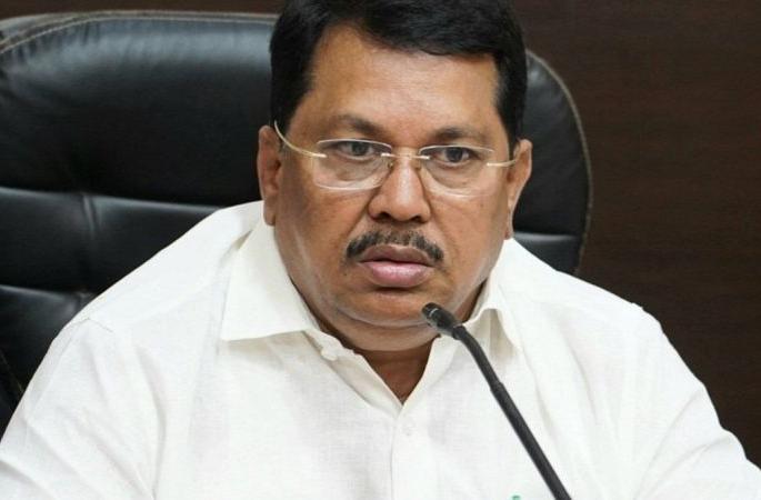 It is not ready to impose any restrictions at the moment; Vijay Wadettiwar | सध्यातरी कुठलेही निर्बंध लावण्याची तयारी नाही