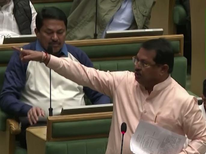 Maharashtra Assembly Winter Session 2025: 'Minister's OSD is taking three lakhs to start soybean procurement center', Vijay Wadettiwar's serious allegation | ’सोयाबीन खरेदीचे केंद्र सुरू करण्यासाठी मंत्र्यांचे ओएसडी तीन लाख घेत आहेत’, विजय वडेट्टीवार यांचा गंभीर आरोप Maharashtra Assembly Winter Session 2025: 'Minister's OSD is taking three lakhs to start soybean procurement center', Vijay Wadettiwar's serious allegation | ’सोयाबीन खरेदीचे केंद्र सुरू करण्यासाठी मंत्र्यांचे ओएसडी तीन लाख घेत आहेत’, विजय वडेट्टीवार यांचा गंभीर आरोप