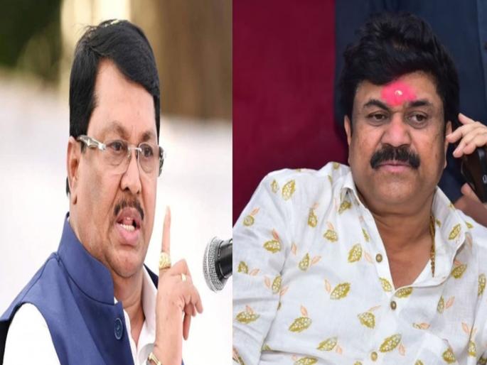 "Why hasn't Valmik Karad been arrested yet, is he the government's son-in-law?" Vijay Wadettiwar asked. | "वाल्मिक कराडला अजून अटक का  होत नाही, तो सरकारचा जावई आहे का?’’ विजय वडेट्टीवार यांचा सवाल    "Why hasn't Valmik Karad been arrested yet, is he the government's son-in-law?" Vijay Wadettiwar asked. | "वाल्मिक कराडला अजून अटक का  होत नाही, तो सरकारचा जावई आहे का?’’ विजय वडेट्टीवार यांचा सवाल