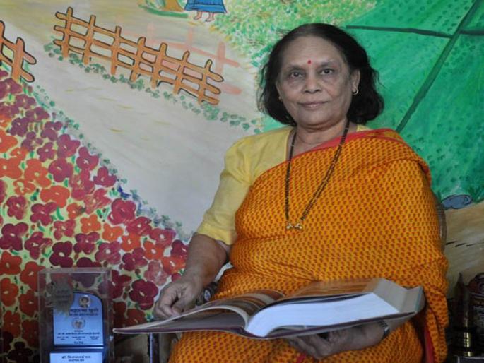 Why not in Maharashtra for a Marathi language? | 'महाराष्ट्रात मराठीसाठी मोर्चे का नाही?' Why not in Maharashtra for a Marathi language? | 'महाराष्ट्रात मराठीसाठी मोर्चे का नाही?'