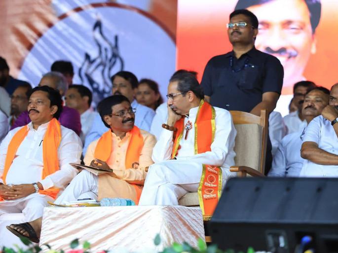 Beed Sarpanch Santosh Deshmukh Murder: The situation in Beed is terrible, a centralised system should be introduced, demands former MP Vinayak Raut | तिथं हैवानांचा हैदोस, बीडला केंद्रशासित करा; ठाकरे गटाच्या नेत्याची मोठी मागणी Beed Sarpanch Santosh Deshmukh Murder: The situation in Beed is terrible, a centralised system should be introduced, demands former MP Vinayak Raut | तिथं हैवानांचा हैदोस, बीडला केंद्रशासित करा; ठाकरे गटाच्या नेत्याची मोठी मागणी