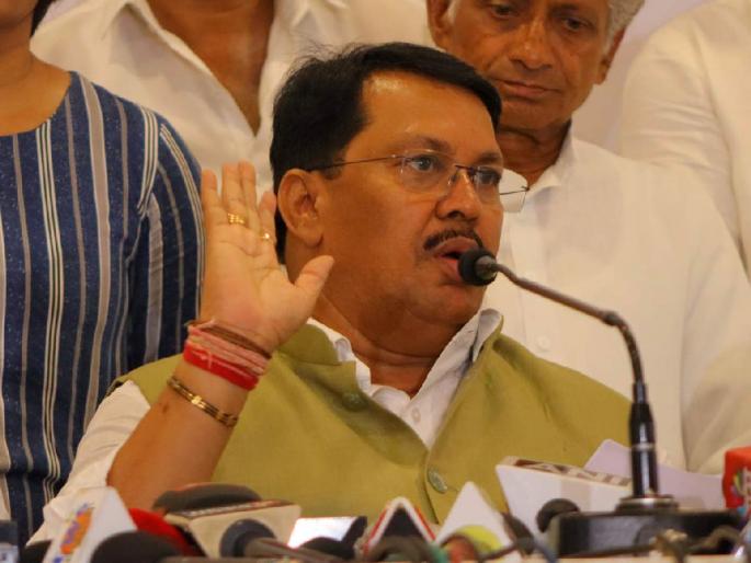 vijay wadettiwar criticize opposition over obc reservation issue | बहुजनांपाठोपाठ आदिवासी समाजाच्या आरक्षणावर भविष्यात गडांतराचे षङ्यंत्र : विजय वडेट्टीवार vijay wadettiwar criticize opposition over obc reservation issue | बहुजनांपाठोपाठ आदिवासी समाजाच्या आरक्षणावर भविष्यात गडांतराचे षङ्यंत्र : विजय वडेट्टीवार