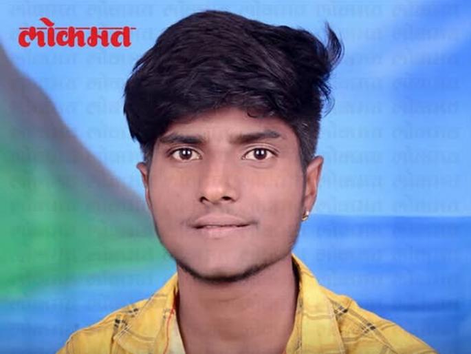 Massajog repeats Youth beaten to dies for two days on suspicion of love affair Case registered against 10 people | मस्साजोगची पुनरावृत्ती! प्रेमसंबंधाच्या संशयावरून दोन दिवस डांबून झोडपले, युवकाचा मृत्यू;  १० जणांविरोधात गुन्हा दाखल Massajog repeats Youth beaten to dies for two days on suspicion of love affair Case registered against 10 people | मस्साजोगची पुनरावृत्ती! प्रेमसंबंधाच्या संशयावरून दोन दिवस डांबून झोडपले, युवकाचा मृत्यू;  १० जणांविरोधात गुन्हा दाखल