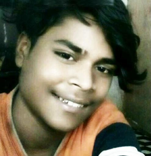 Solapur youth missing in Nepal for three months | सोलापूरचा युवक तीन महिन्यांपासून नेपाळमध्ये बेपत्ता Solapur youth missing in Nepal for three months | सोलापूरचा युवक तीन महिन्यांपासून नेपाळमध्ये बेपत्ता